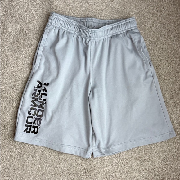 Boys Under Armour Shorts Bundle - Picture 3 of 10